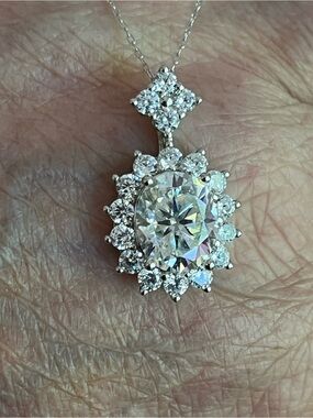 Sterling 925 Silver Moissanite Halo Pendant Necklace 16” 6ct center! BRILLIANT!!